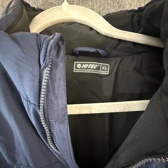 Hi-Tec Mens Jacket Navy XL Full Zip Lightweight Water Repellent Pockets NWT - Picture 2 of 3